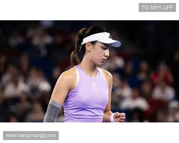 网球赛季高潮来临 世界顶级选手争锋激战争夺冠军荣耀